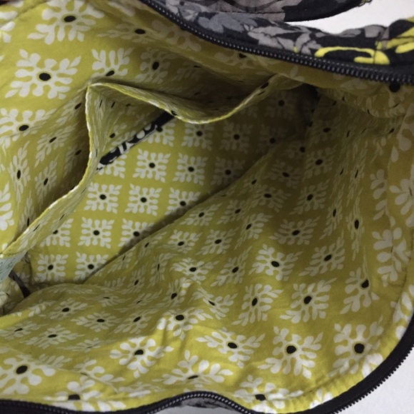 Vera Bradley Hipster Baroque Retired Pattern - Picture 8 of 8